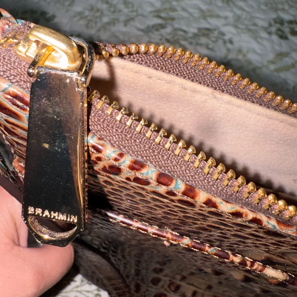 Brahmin Katie Melbourne Crocodile Embossed Crossbody Bag - Picture 7 of 8